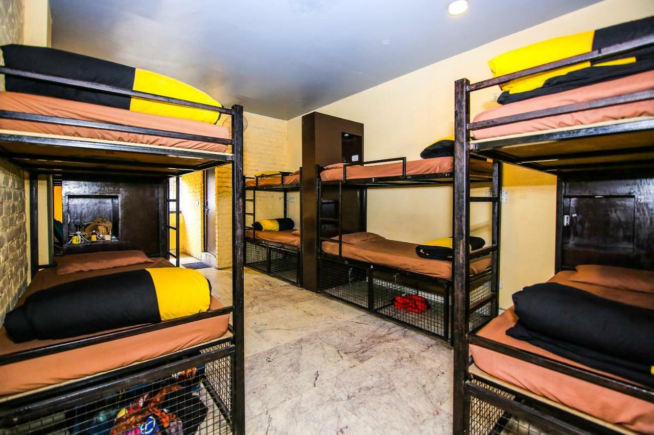 Backpackers Park Hostel *